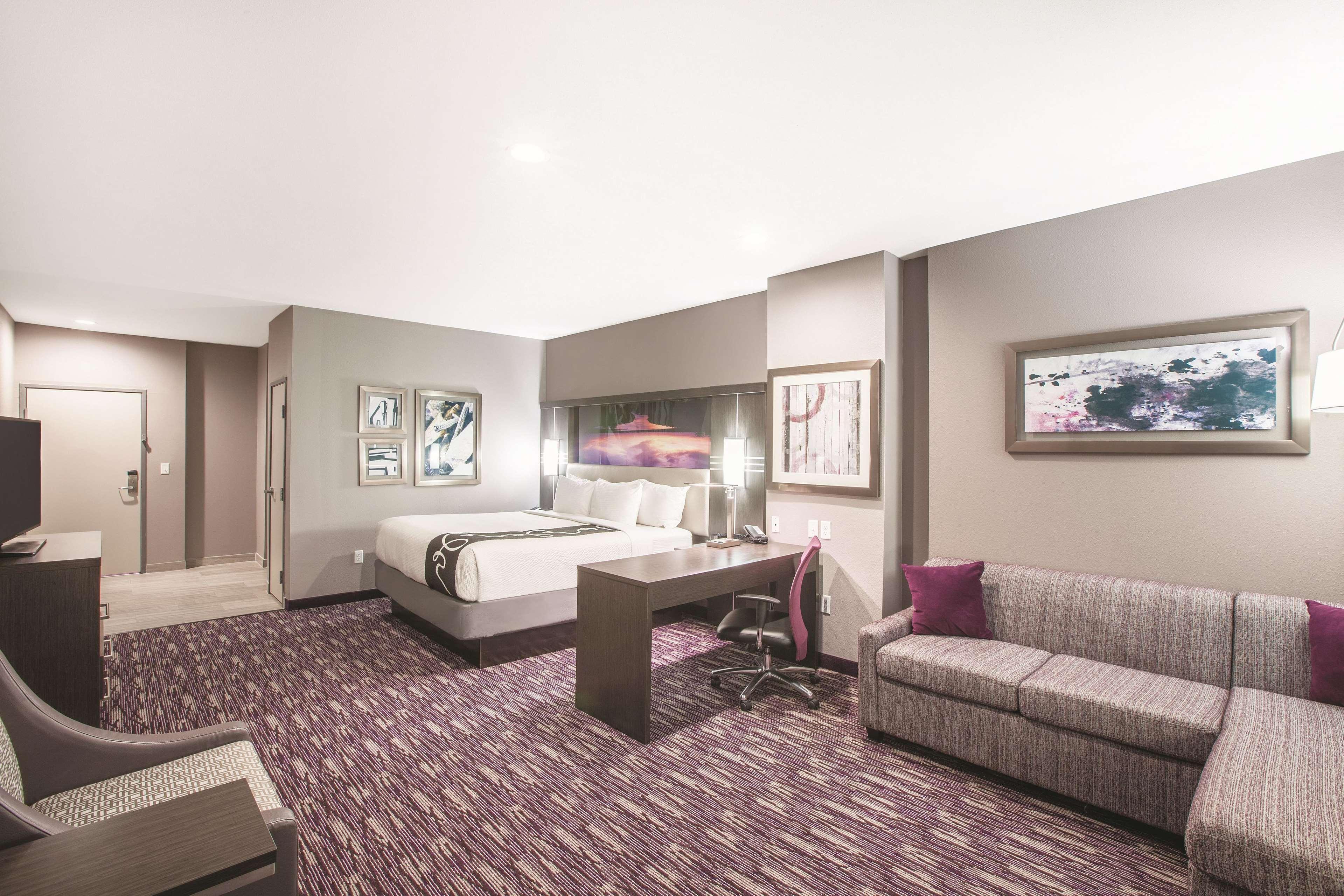La Quinta By Wyndham קינגסוויל מראה חיצוני תמונה