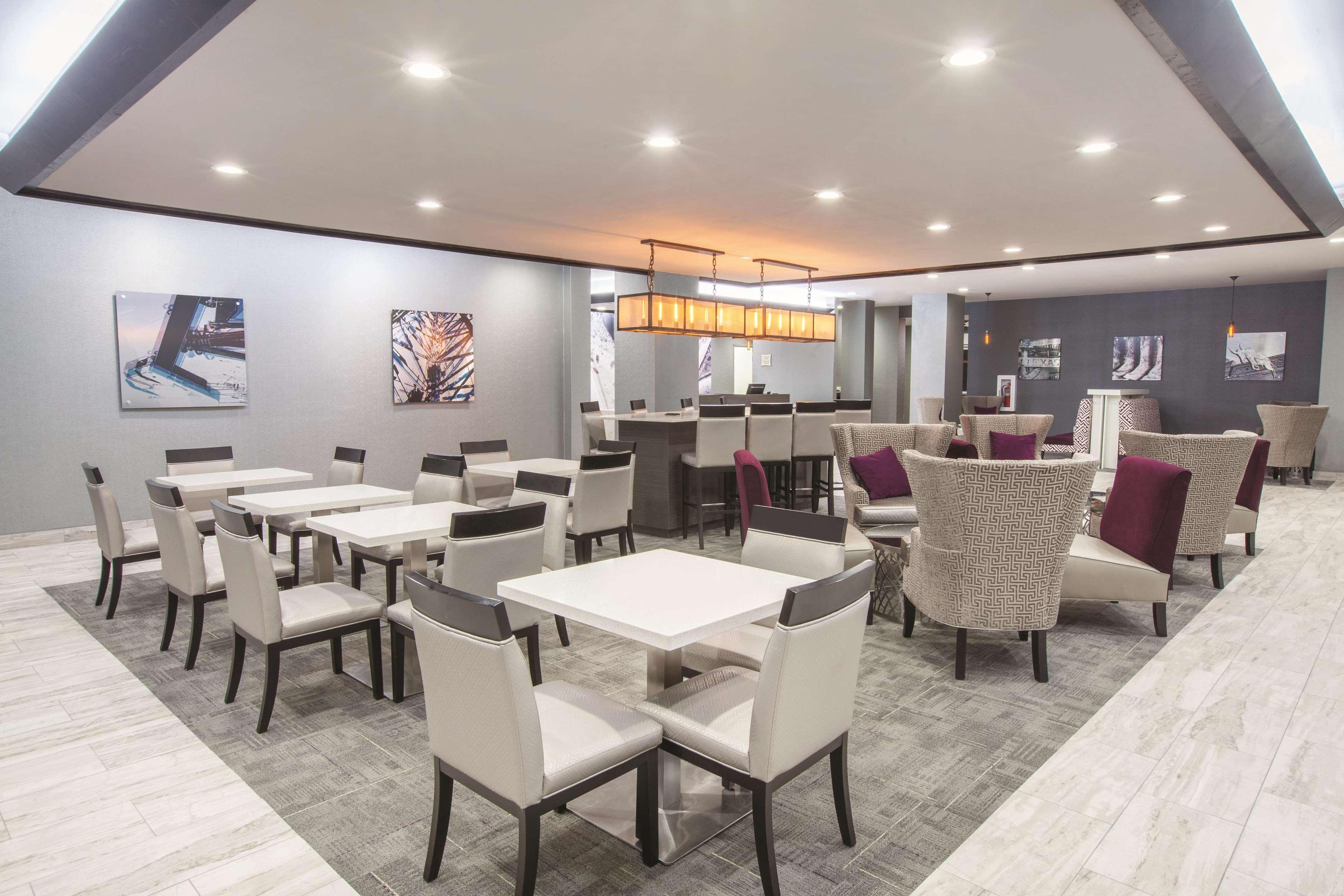 La Quinta By Wyndham קינגסוויל מראה חיצוני תמונה